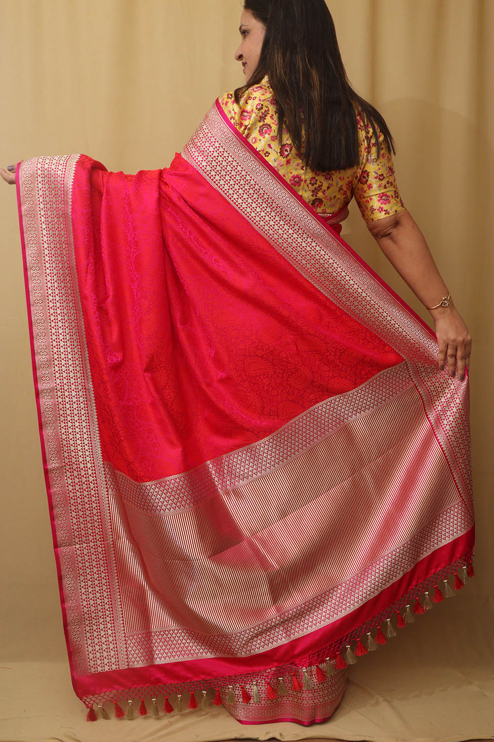 Pretty in Pink: Banarasi Silk Saree - Luxurion World