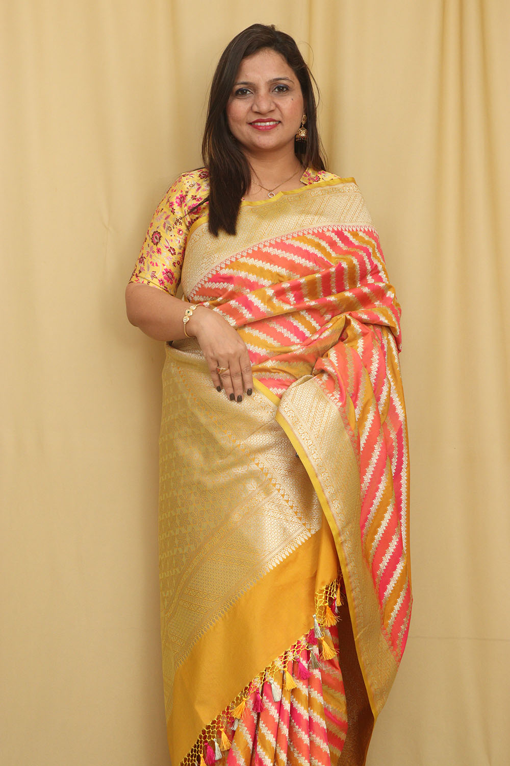 Elegant Multicolor Banarasi Silk Saree - Perfect for Any Occasion - Luxurion World