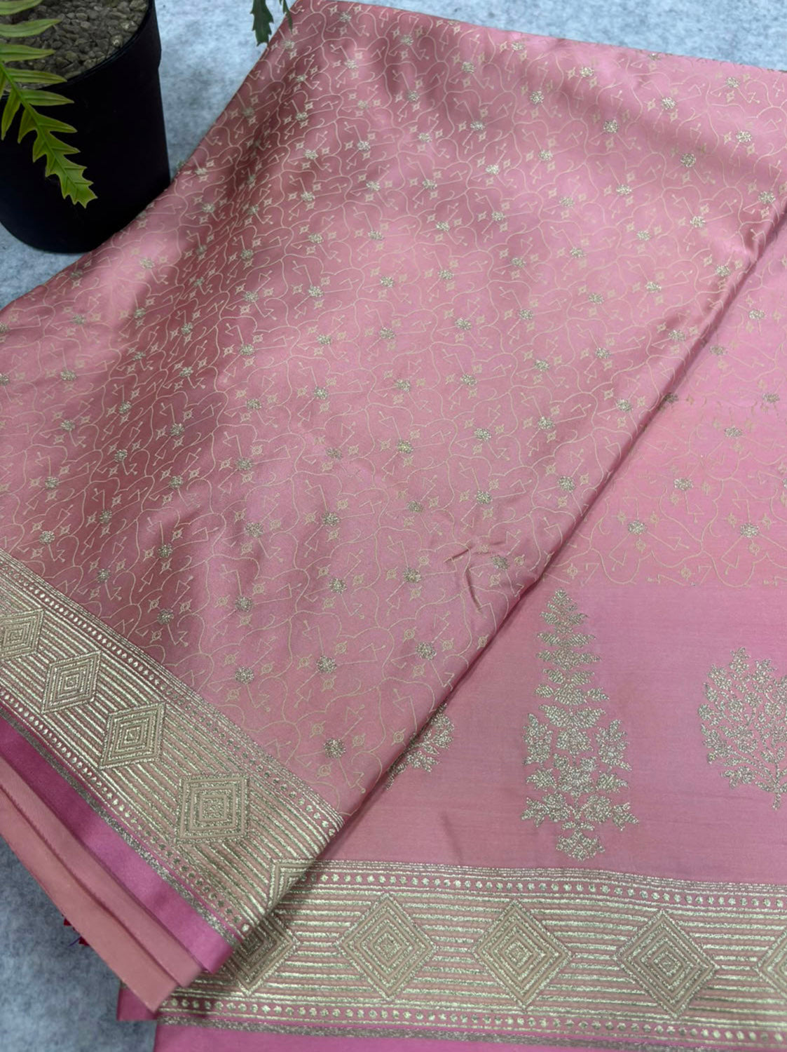 Pink Banarasi Silk Flower Design Saree