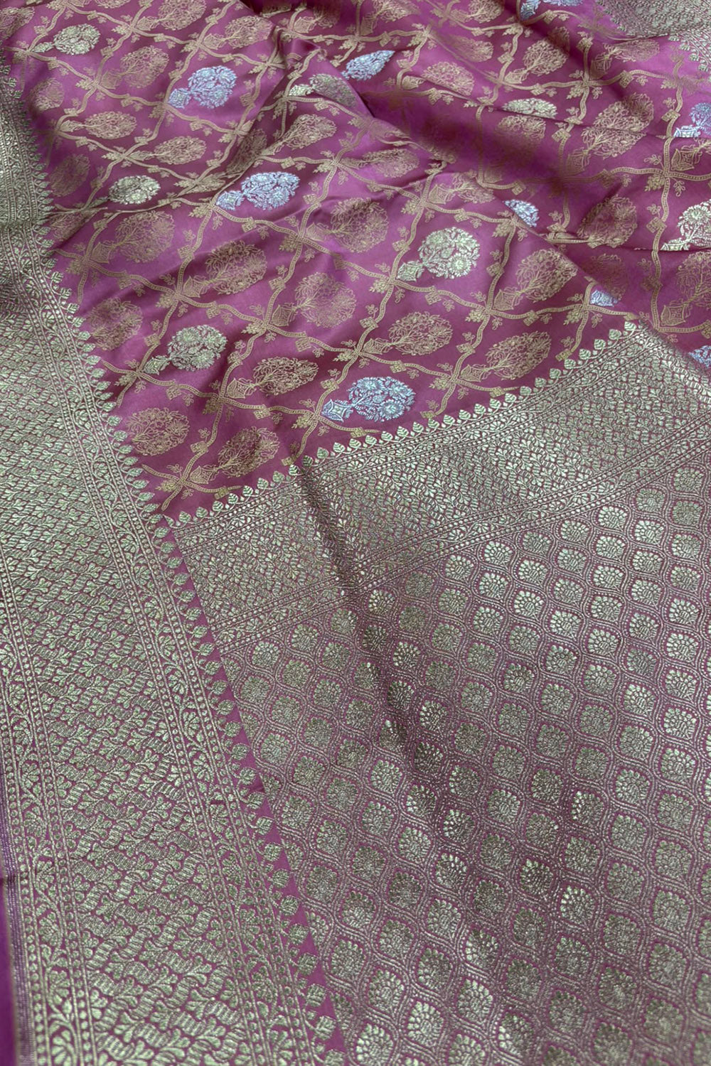 Pink Banarasi Silk Flower Design Saree