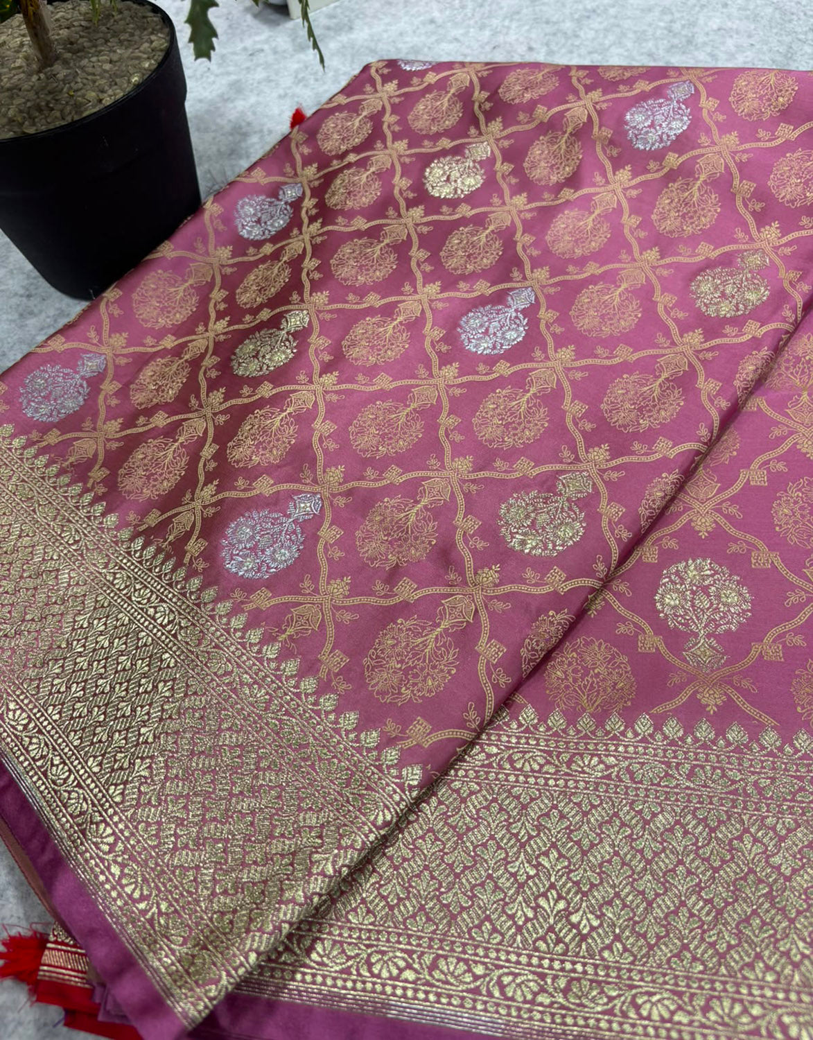 Pink Banarasi Silk Flower Design Saree