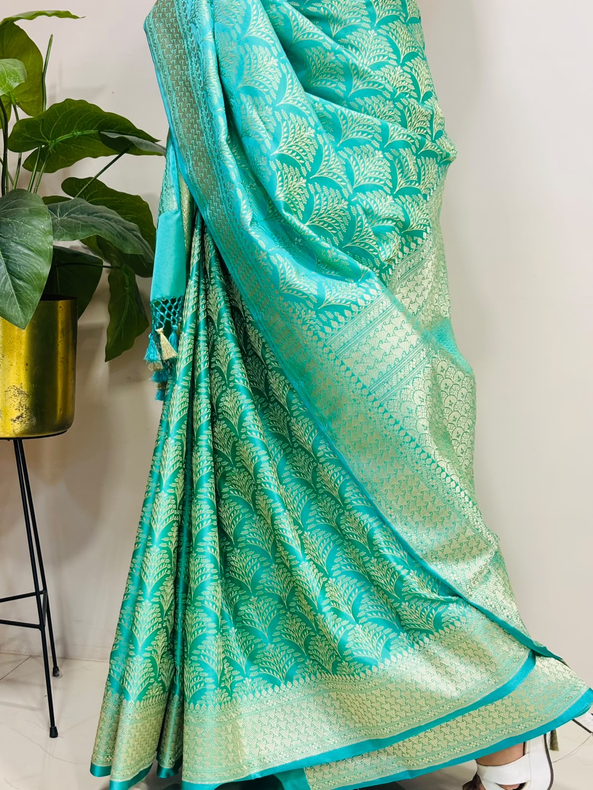 Blue Banarasi Mashru Silk Saree — Handwoven, Festive & Wedding