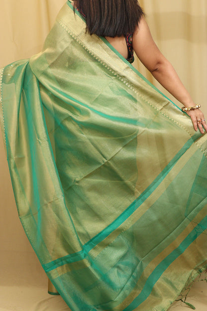 Exquisite Green Banarasi Tissue Saree - Timeless Elegance - Luxurion World