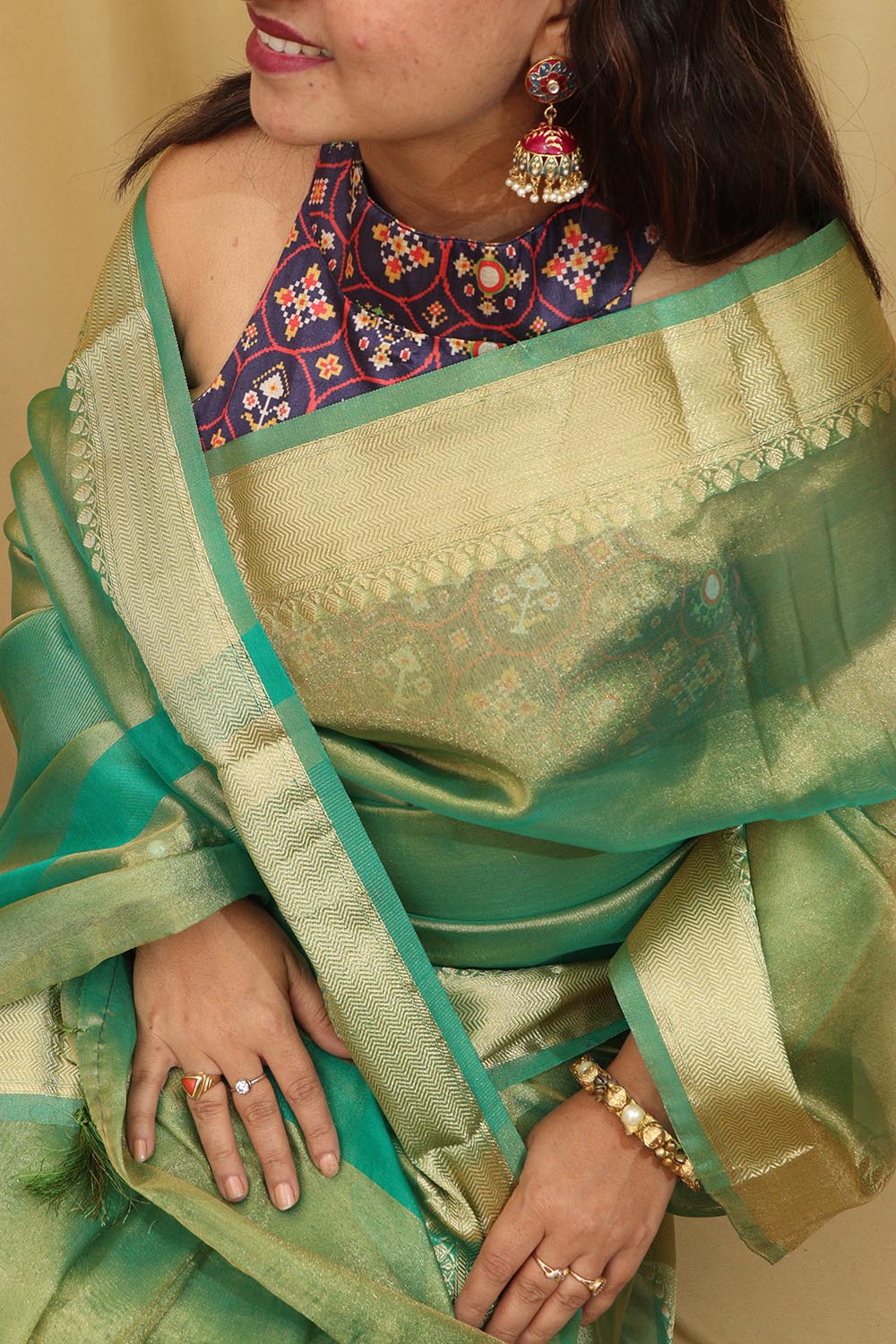 Exquisite Green Banarasi Tissue Saree - Timeless Elegance - Luxurion World