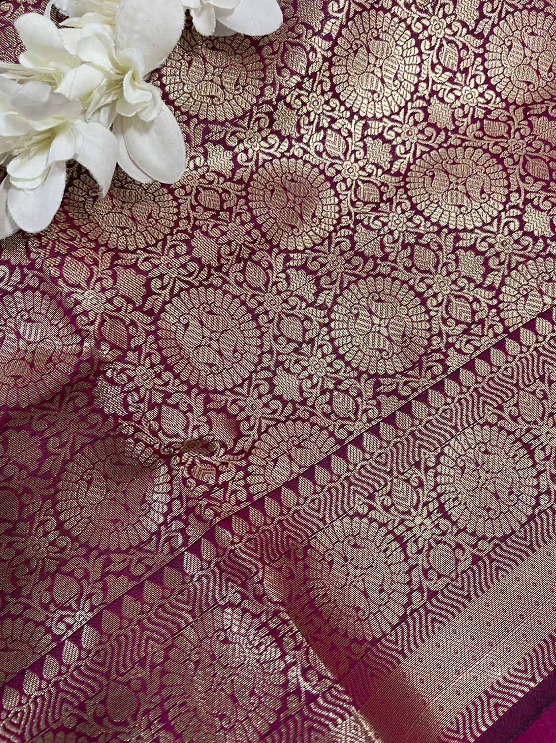 Elegant Purple Banarasi Silk Saree - Luxurion World