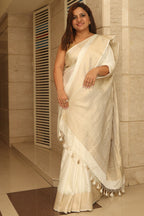 Dyeable Banarasi Mashru Silk Plain Saree - Luxurion World