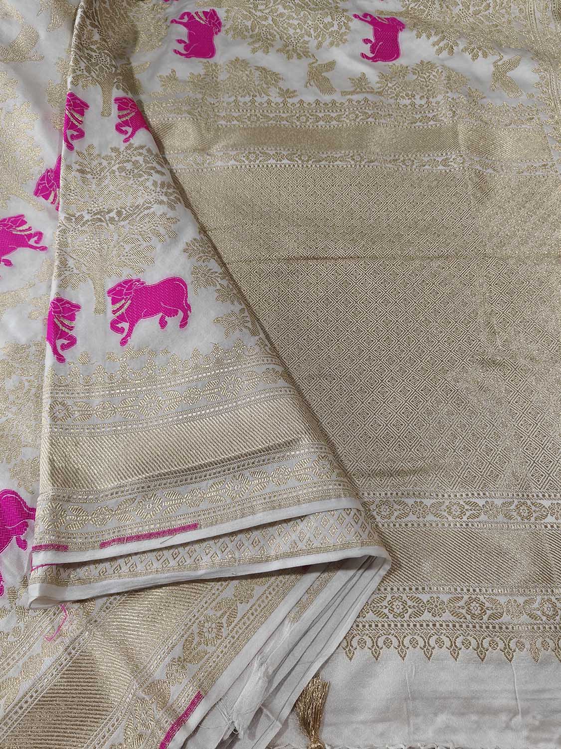 Dyeable Banarasi Mashru Silk Cow Design Saree - Luxurion World