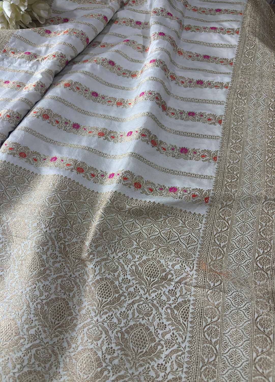 Dyeable Banarasi Mashru Silk Meenakari Saree - Luxurion World