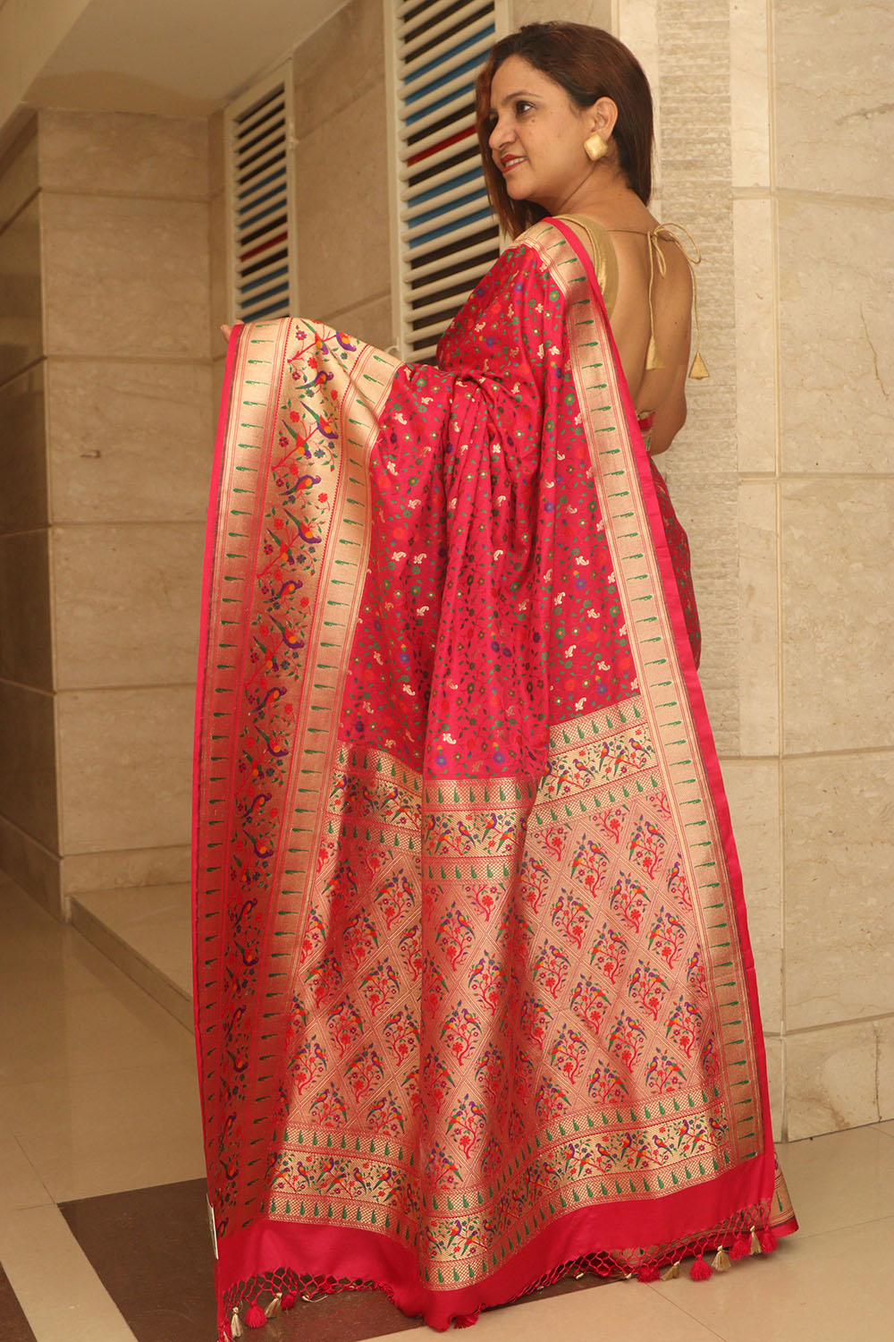 Pink Banarasi Paithani Mashru Silk Meenakari Flower Design Saree - Luxurion World