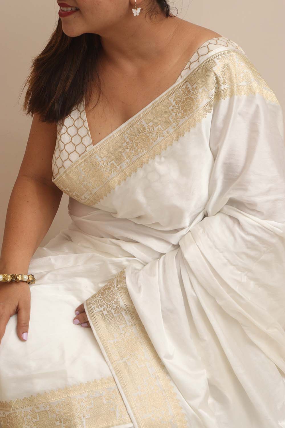 Stunning Dyeable Banarasi Plain Mashru Silk Meenakari Flower Design Saree - Luxurion World