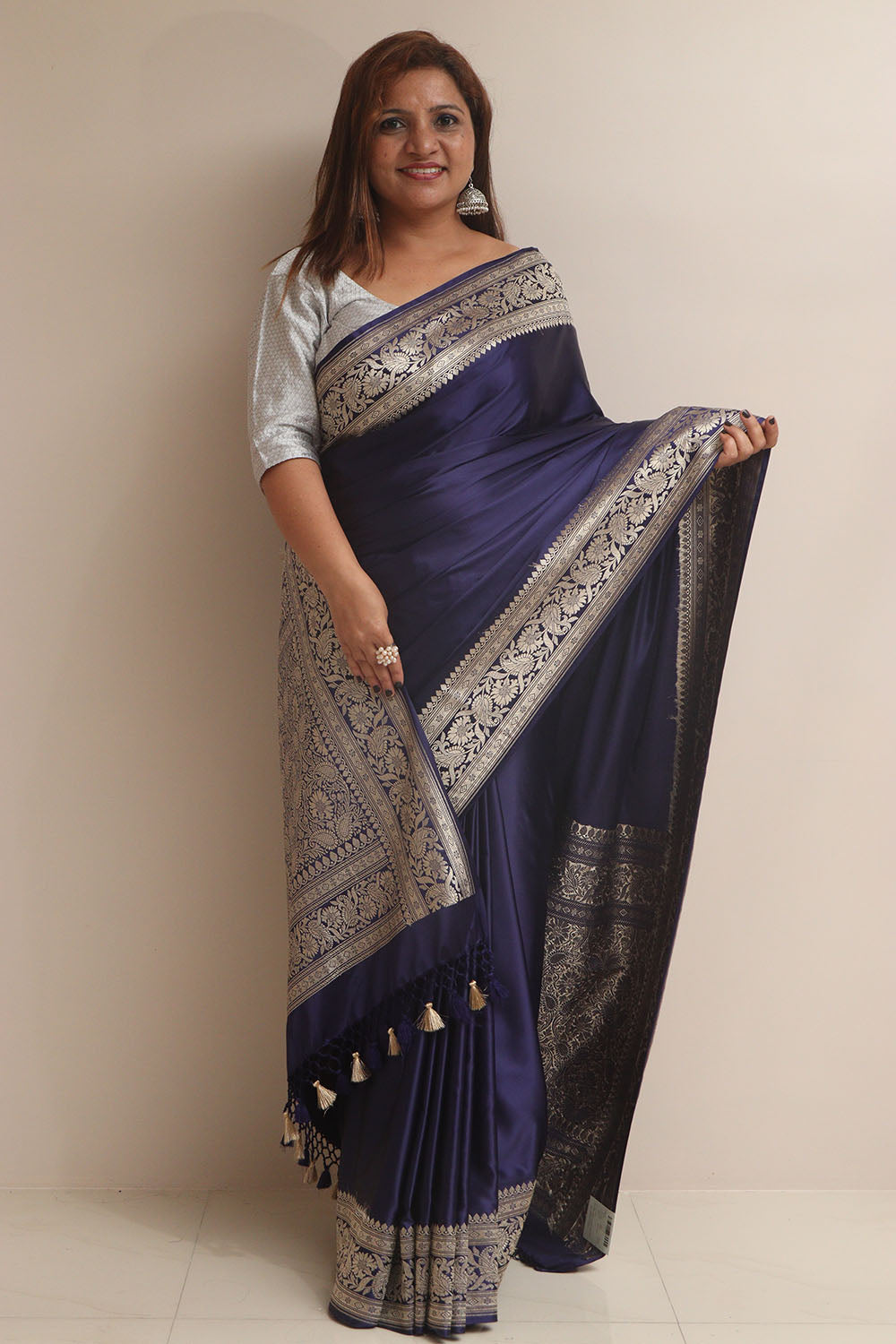 Blue Banarasi Mashru Silk Plain Saree - Luxurion World