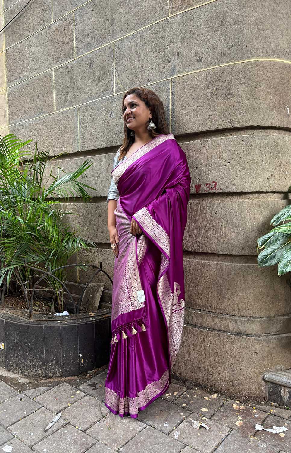 Purple Banarasi Handloom Plain Pure Mashru Silk Koniya Design Saree - Luxurion World