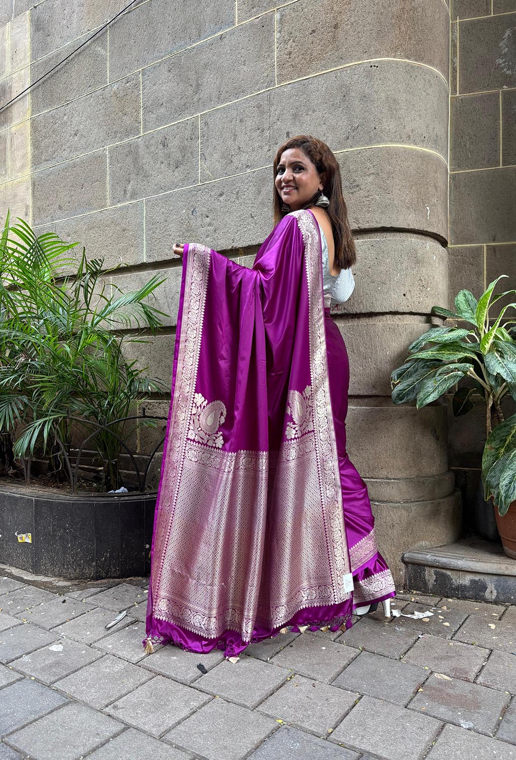 Purple Banarasi Handloom Plain Pure Mashru Silk Koniya Design Saree - Luxurion World