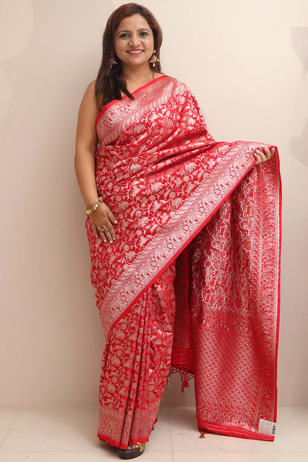 Elegant Red Banarasi Silk Shikargah Design Saree - Luxurion World