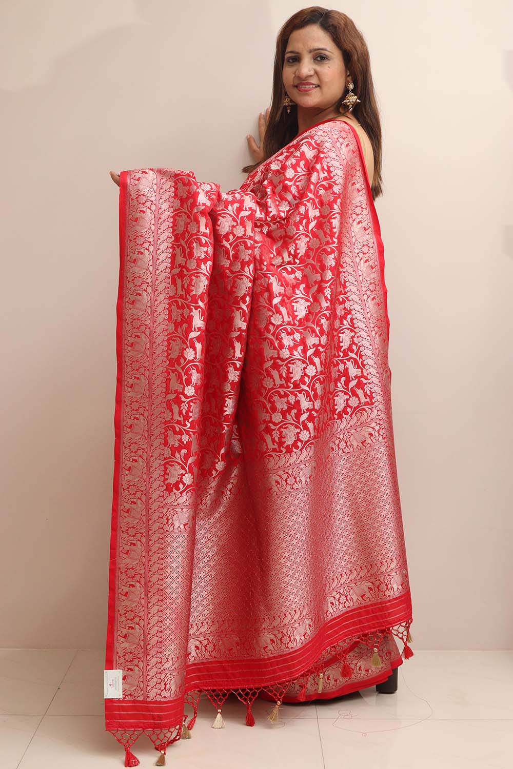 Elegant Red Banarasi Silk Shikargah Design Saree - Luxurion World