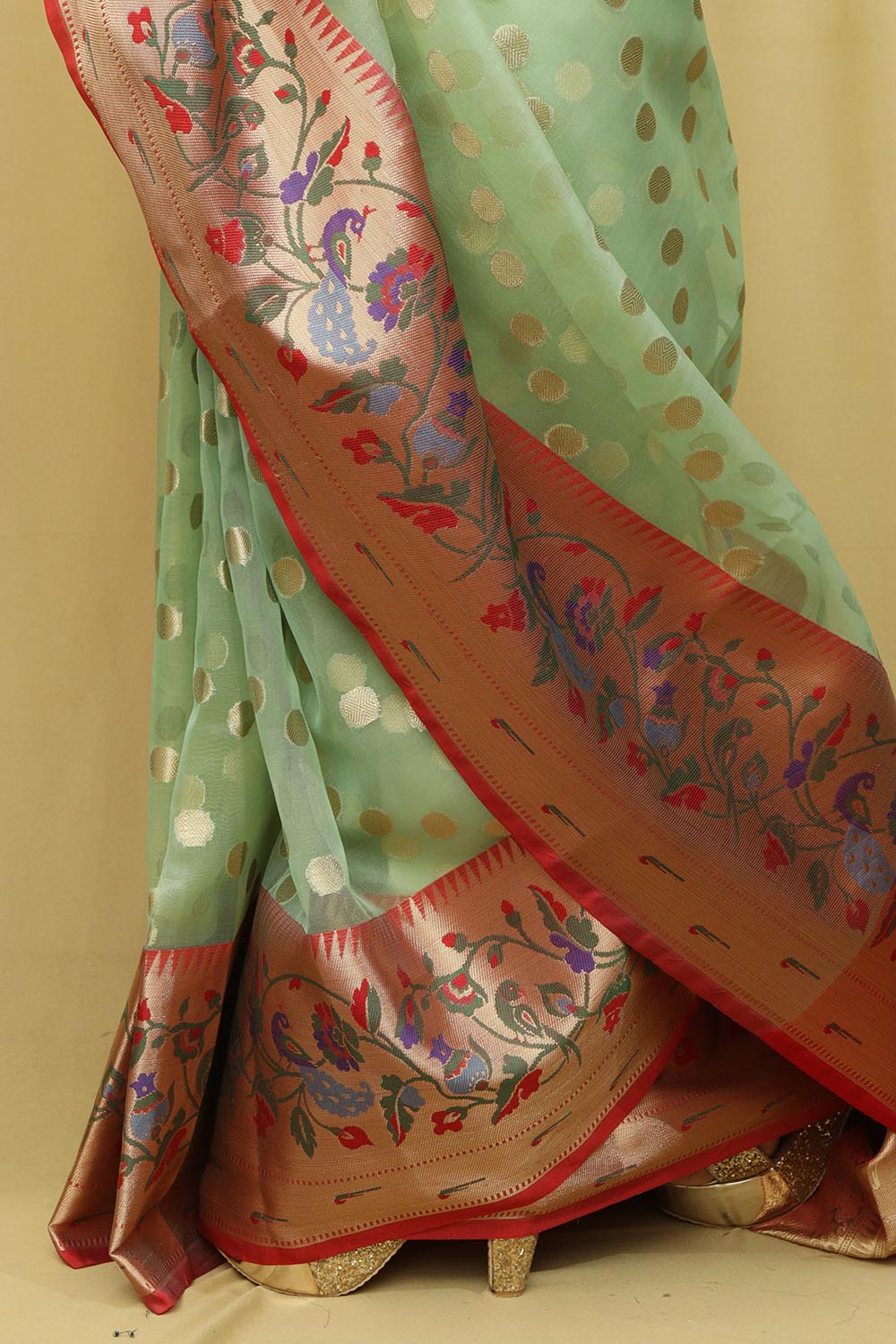 Light Green Banarasi Organza Kora Silk Paithani Border Saree - Luxurion World