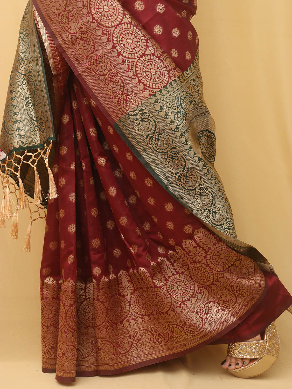 Stunning Maroon Banarasi Cotton Silk Saree - Perfect for Any Occasion - Luxurion World