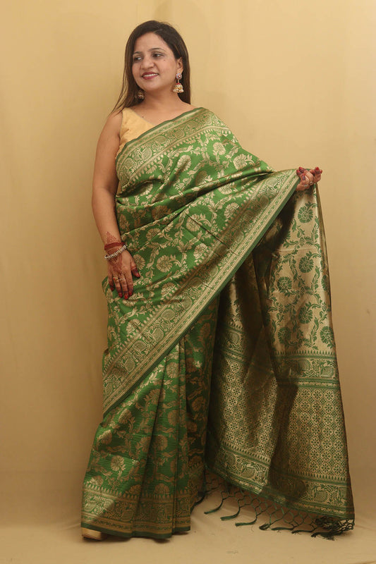 Stunning Green Banarasi Cotton Silk Saree - Elegant and Timeless - Luxurion World