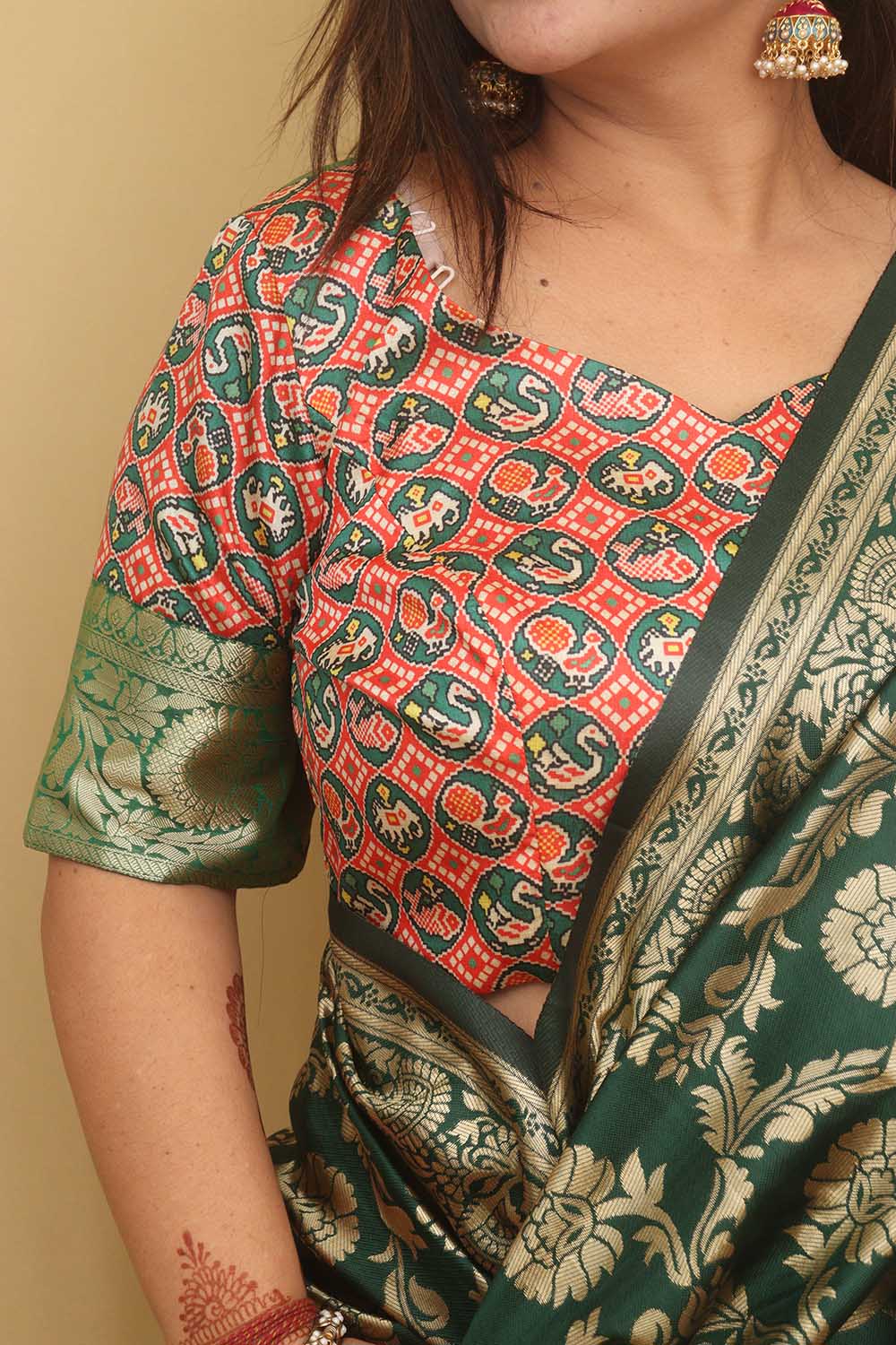 Green Banarasi Cotton Silk Saree - Luxurion World