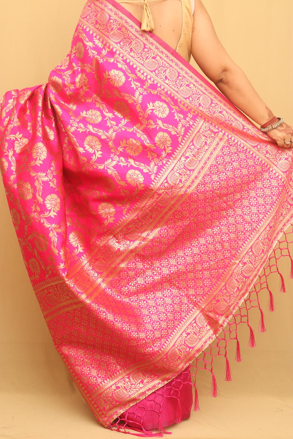 Elegant Pink Banarasi Cotton Silk Saree - Luxurion World