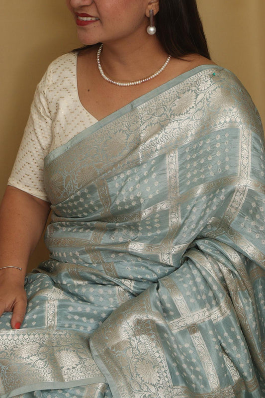 Elegant Grey Banarasi Bandhani Pure Chiniya Silk Saree - Luxurion World