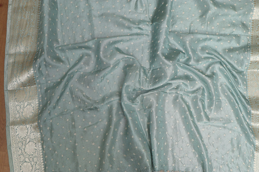 Elegant Grey Banarasi Bandhani Pure Chiniya Silk Saree - Luxurion World