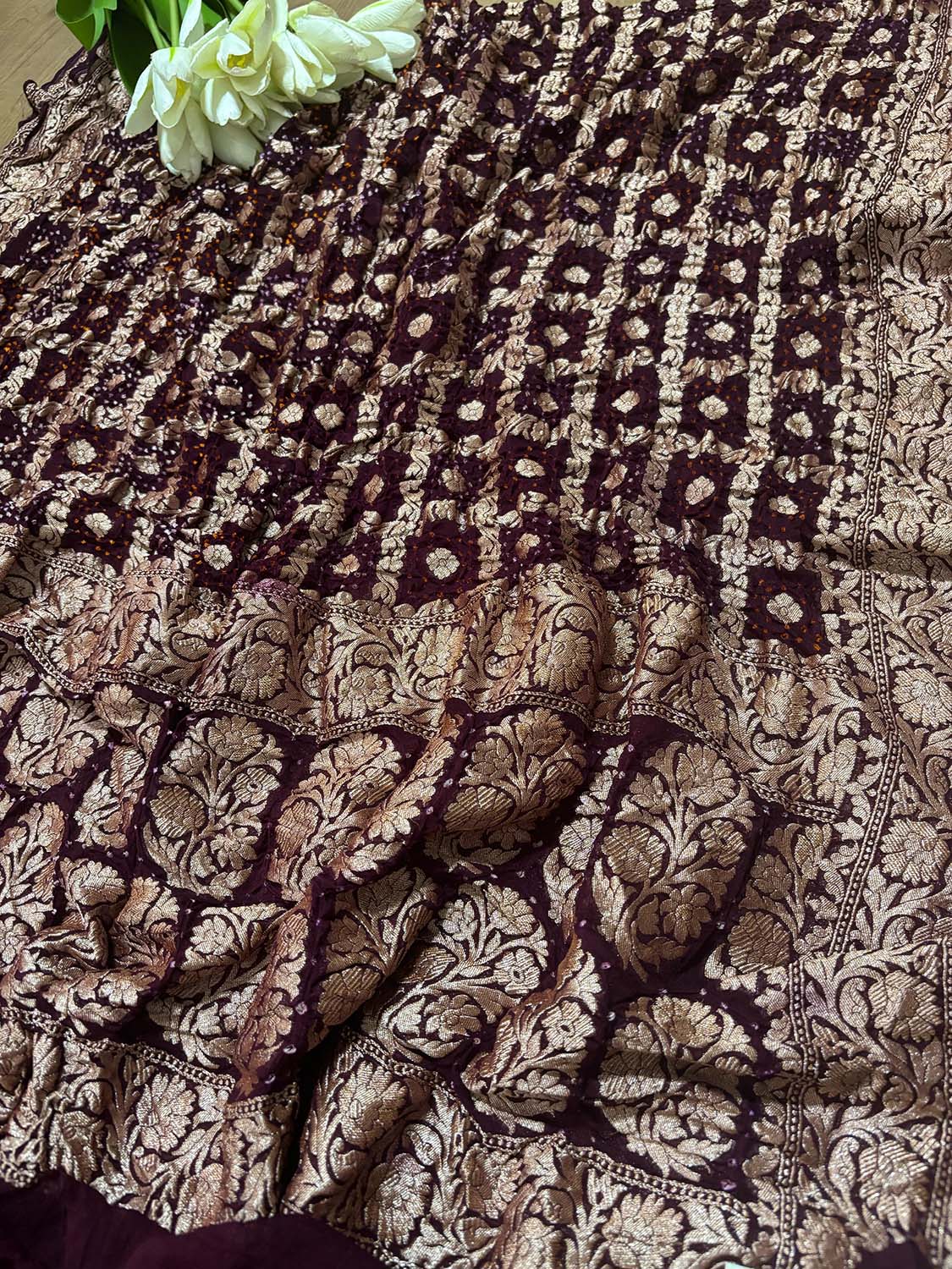 Maroon Banarasi Bandhani Pure Georgette Dupatta - Luxurion World- Crafted Heirlooms