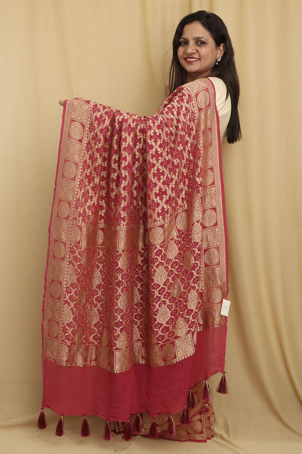 Stunning Pink Banarasi Bandhani Georgette Saree - Luxurion World