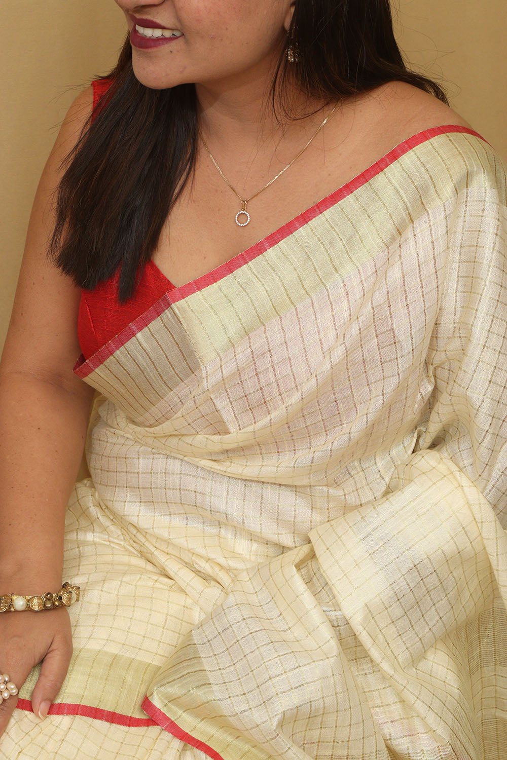 Soft and Elegant Pastel Bhagalpur Linen Cotton Saree - Luxurion World