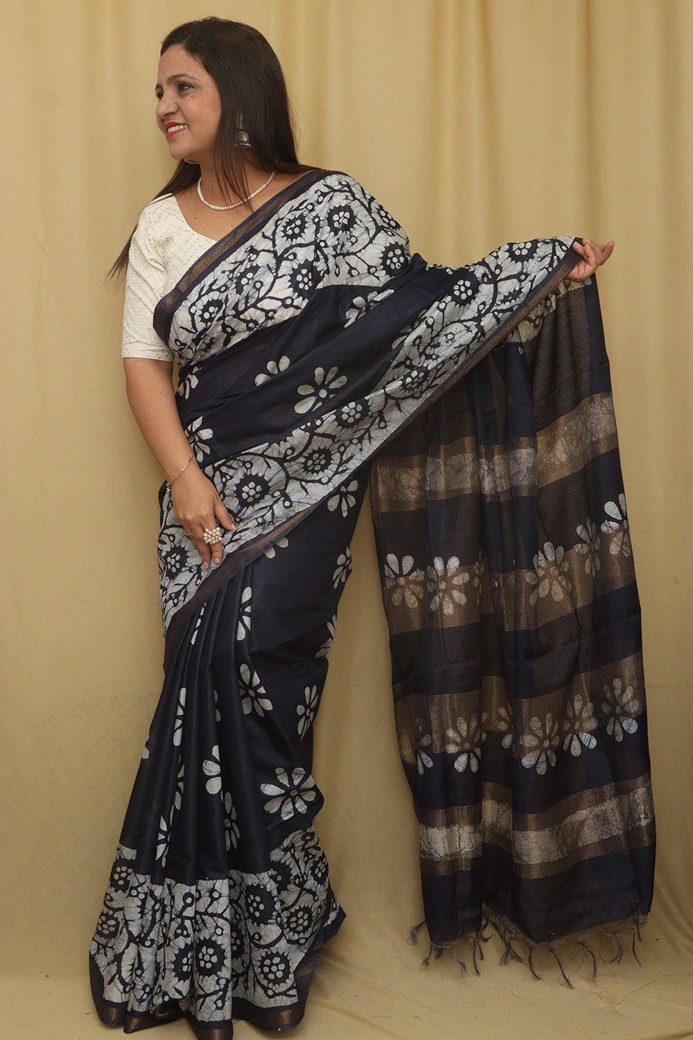 Elegant Blue Bhagalpur Chanderi Silk Batik Printed Saree - Luxurion World
