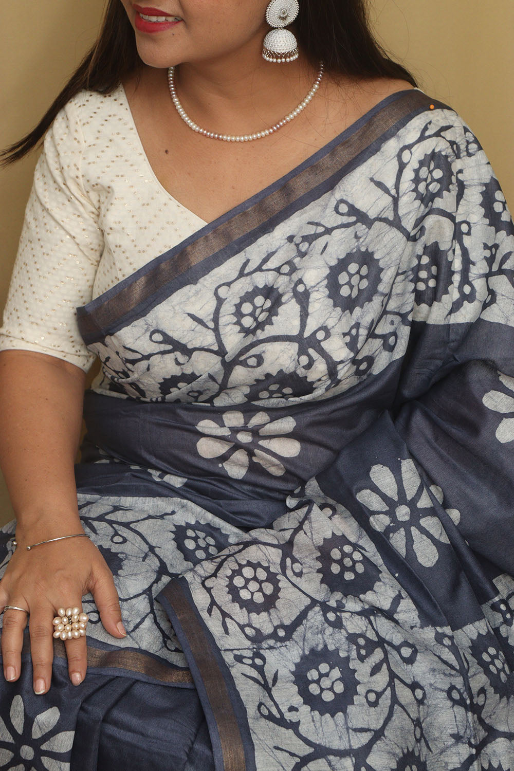 Elegant Grey Bhagalpur Chanderi Silk Batik Printed Saree - Luxurion World