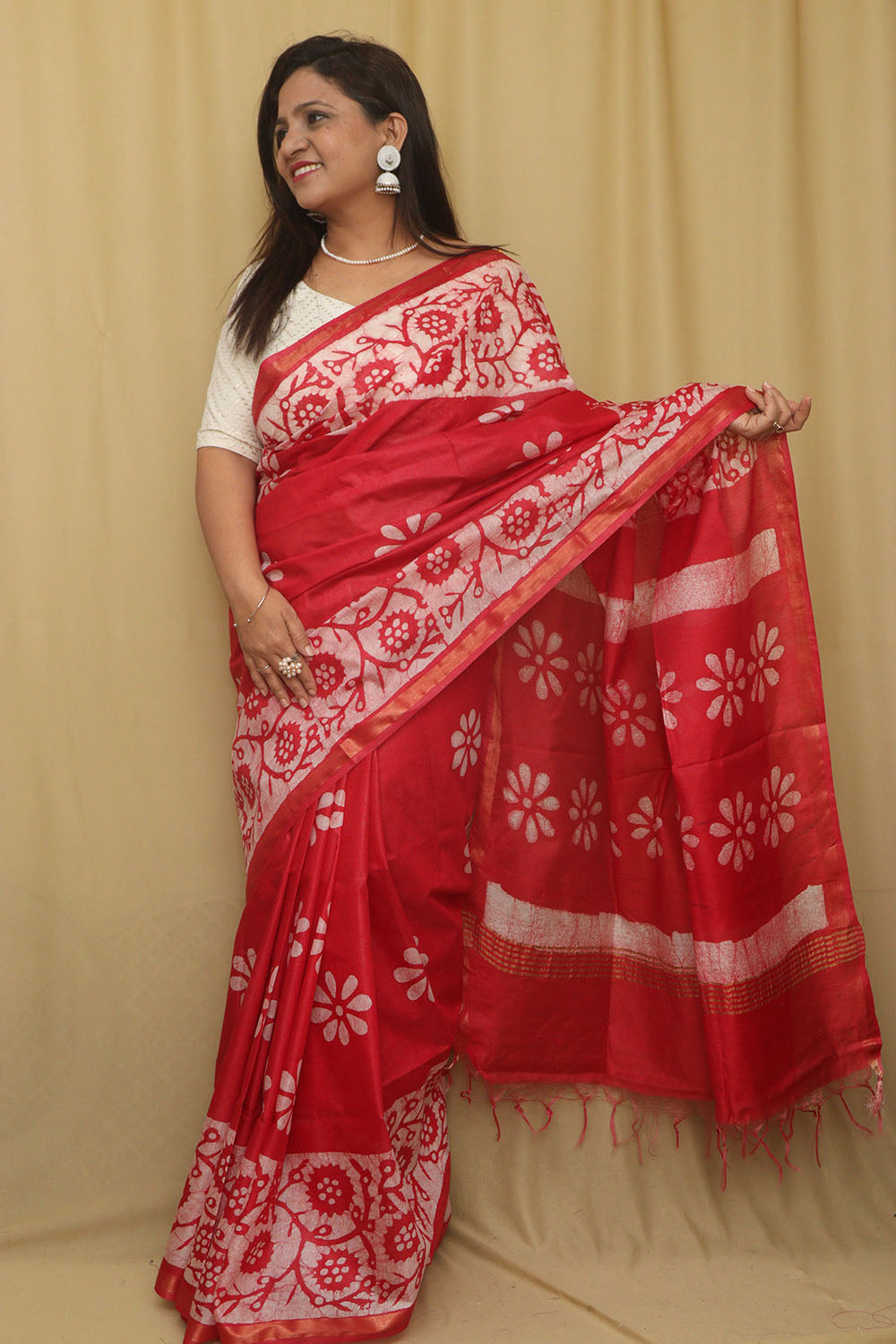 Exquisite Red Bhagalpur Chanderi Silk Batik Printed Saree - Luxurion World