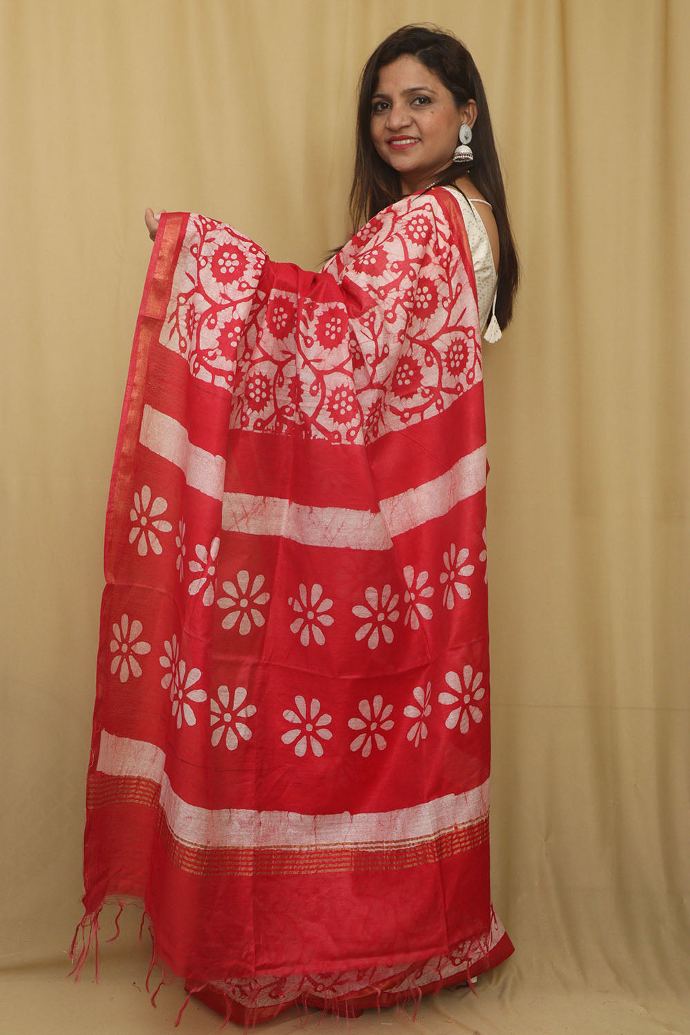 Exquisite Red Bhagalpur Chanderi Silk Batik Printed Saree - Luxurion World