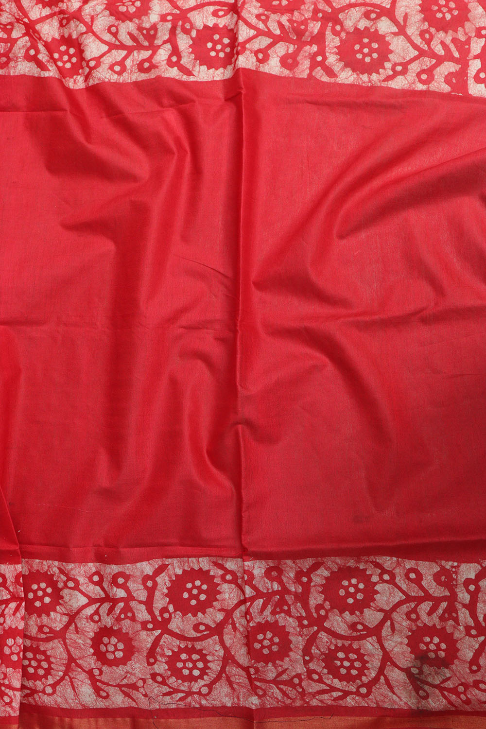 Exquisite Red Bhagalpur Chanderi Silk Batik Printed Saree - Luxurion World