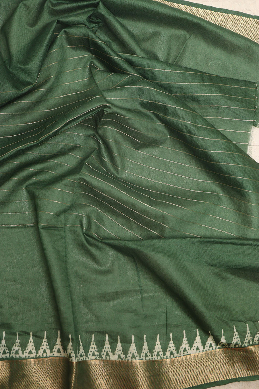 Stunning Green Bhagalpur Kota Mangalgiri Silk Discharge Print Design Saree - Luxurion World