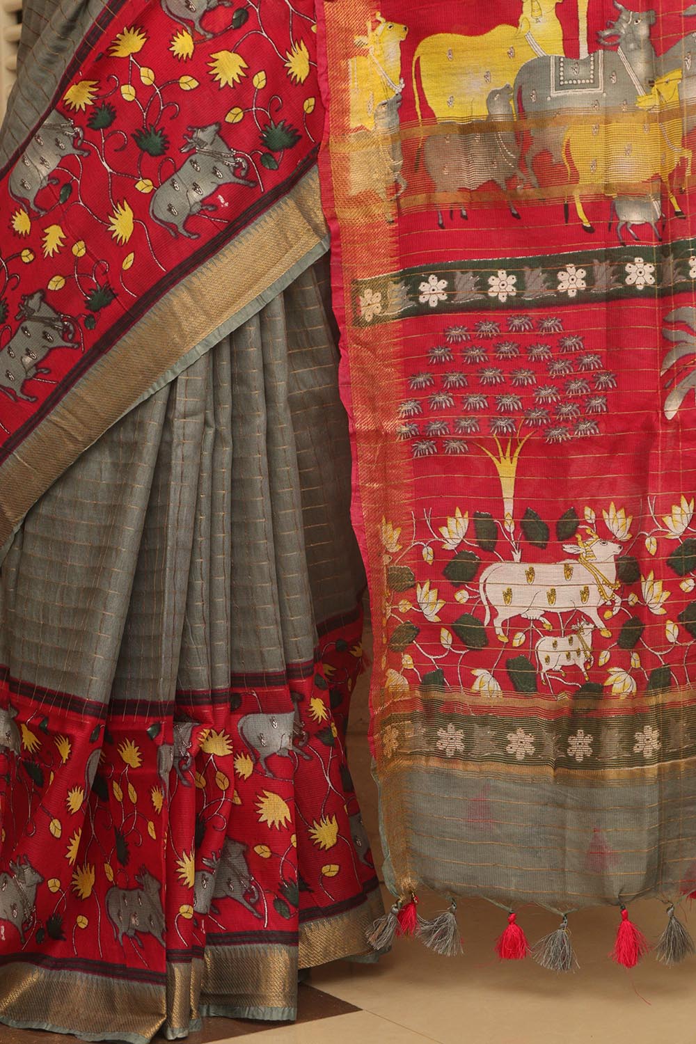 Elegant Grey Bhagalpur Kota Mangalgiri Silk Kalamkari Print Design Saree - Luxurion World