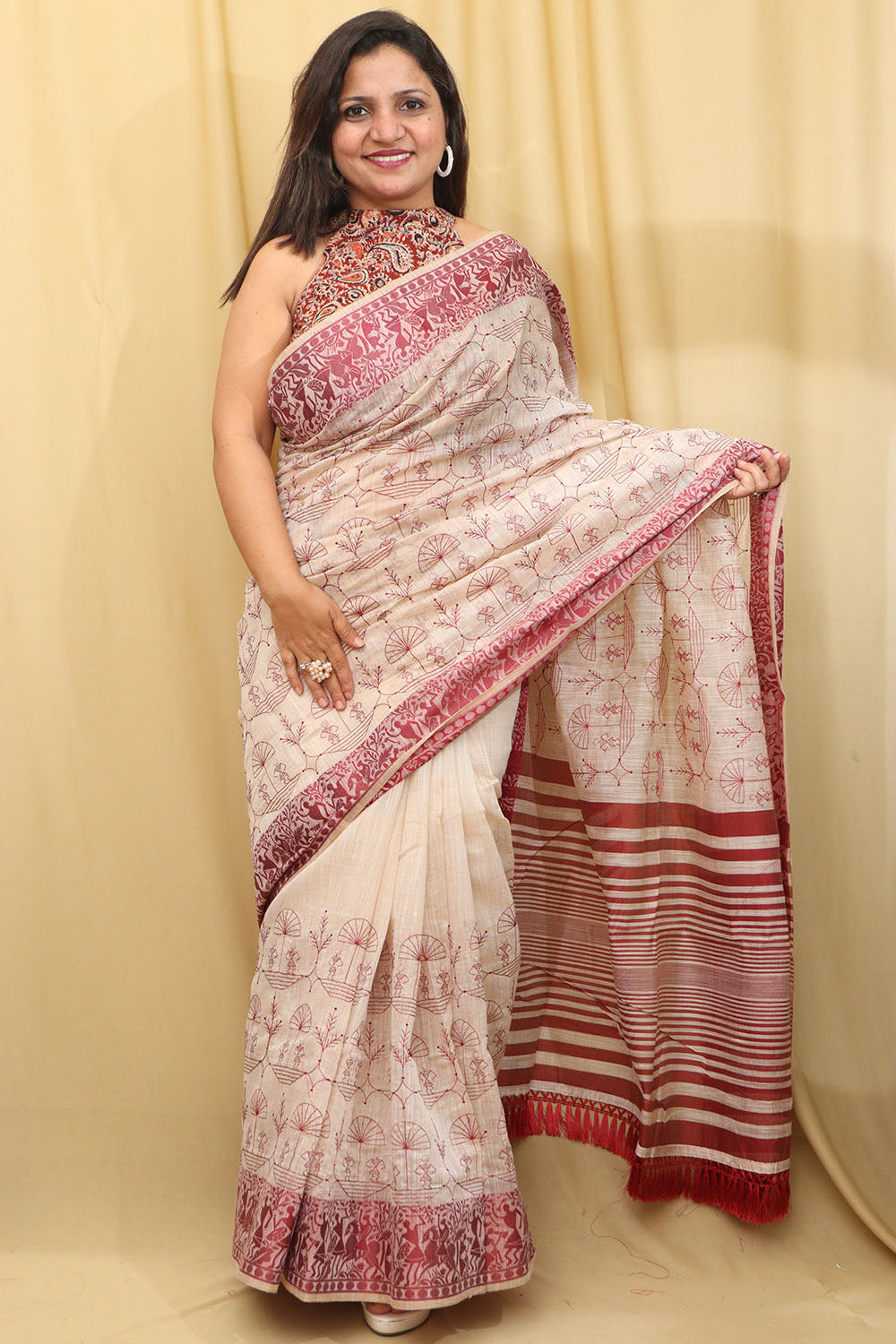 Pastel Embroidered Tussar Silk Saree - Elegant and Timeless - Luxurion World