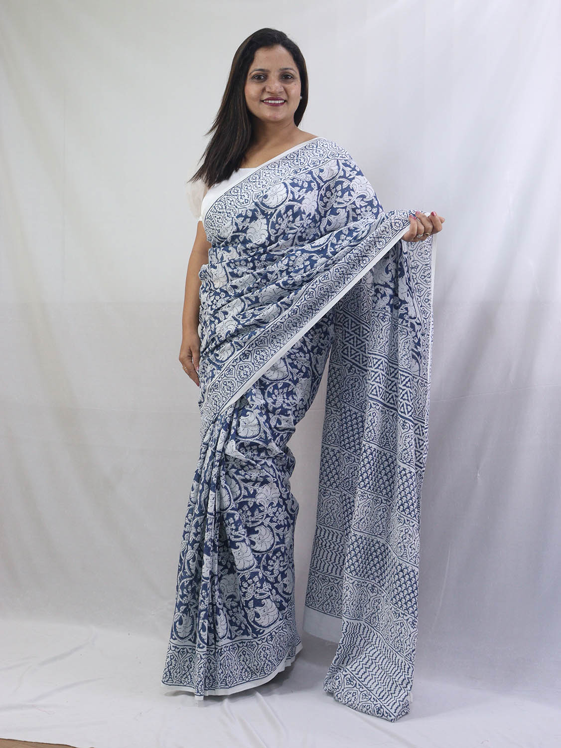 Stylish Blue Block Printed Cotton Saree for Elegant Look
