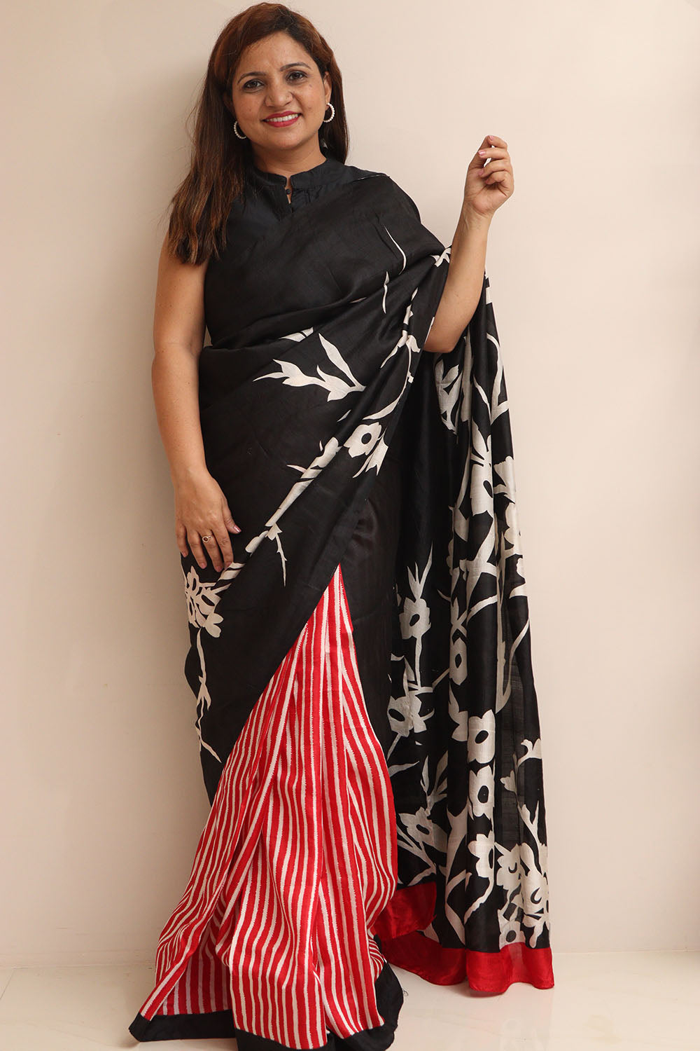 Elegant Black And Red Block Printed Murshidabad Silk Saree - Luxurion World