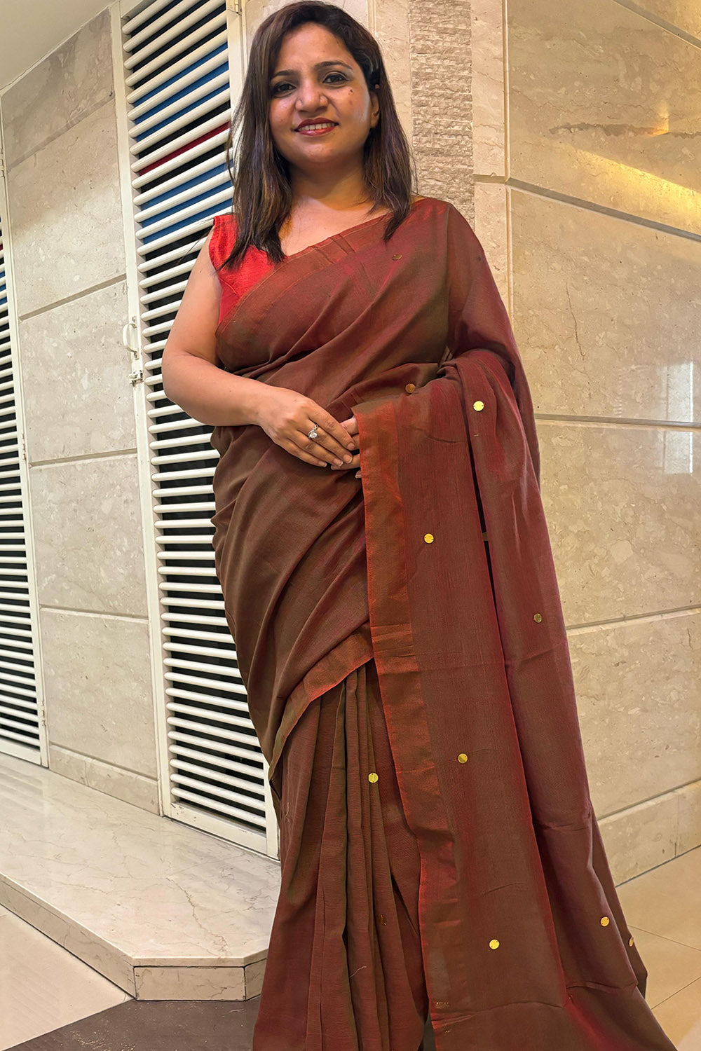 Stunning Green & Maroon Bengal Saree - Luxurion World
