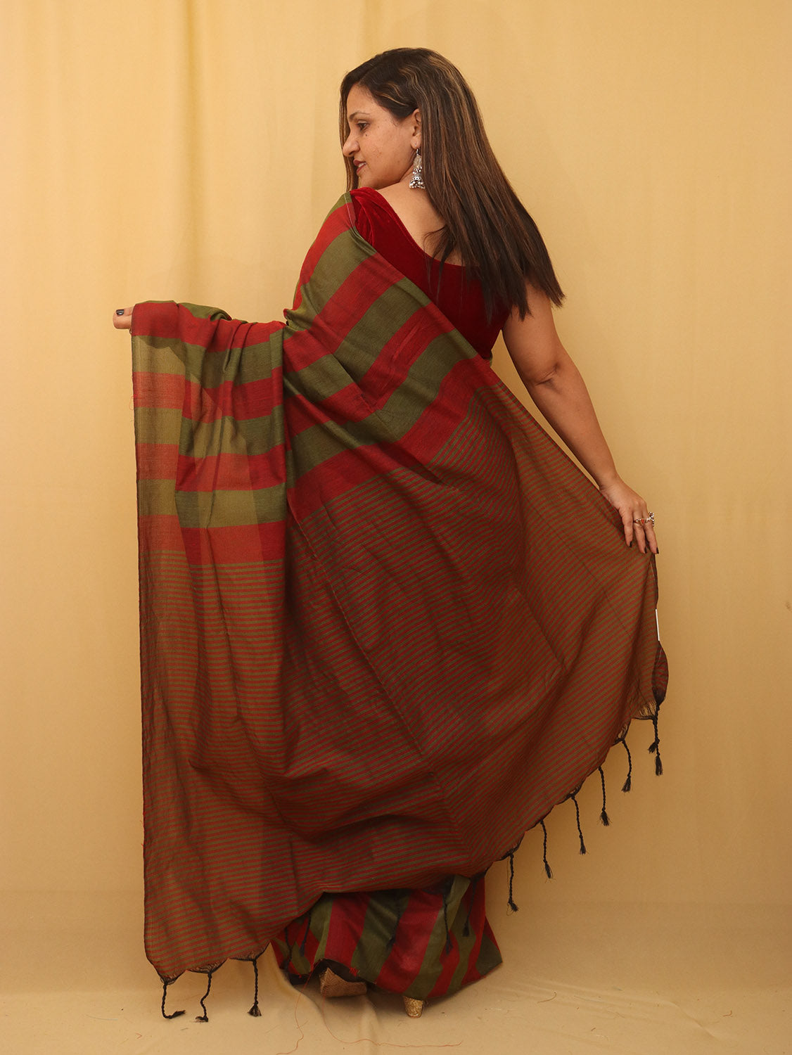 Red And Green Bengal Cotton Stripe Design Saree - Luxurion World