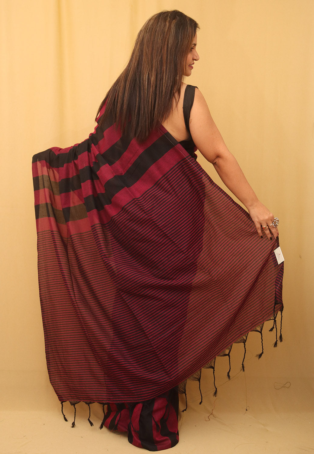 Pink And Black Bengal Cotton Stripe Design Saree - Luxurion World