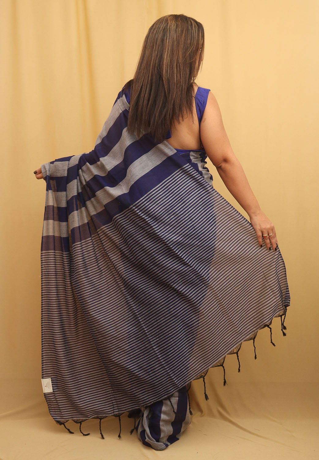 Grey And Blue Bengal Cotton Stripe Design Saree - Luxurion World