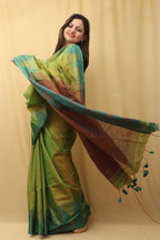 Ethnic Green Bengal Tissue Cotton Saree with Temple Border - Luxurion World