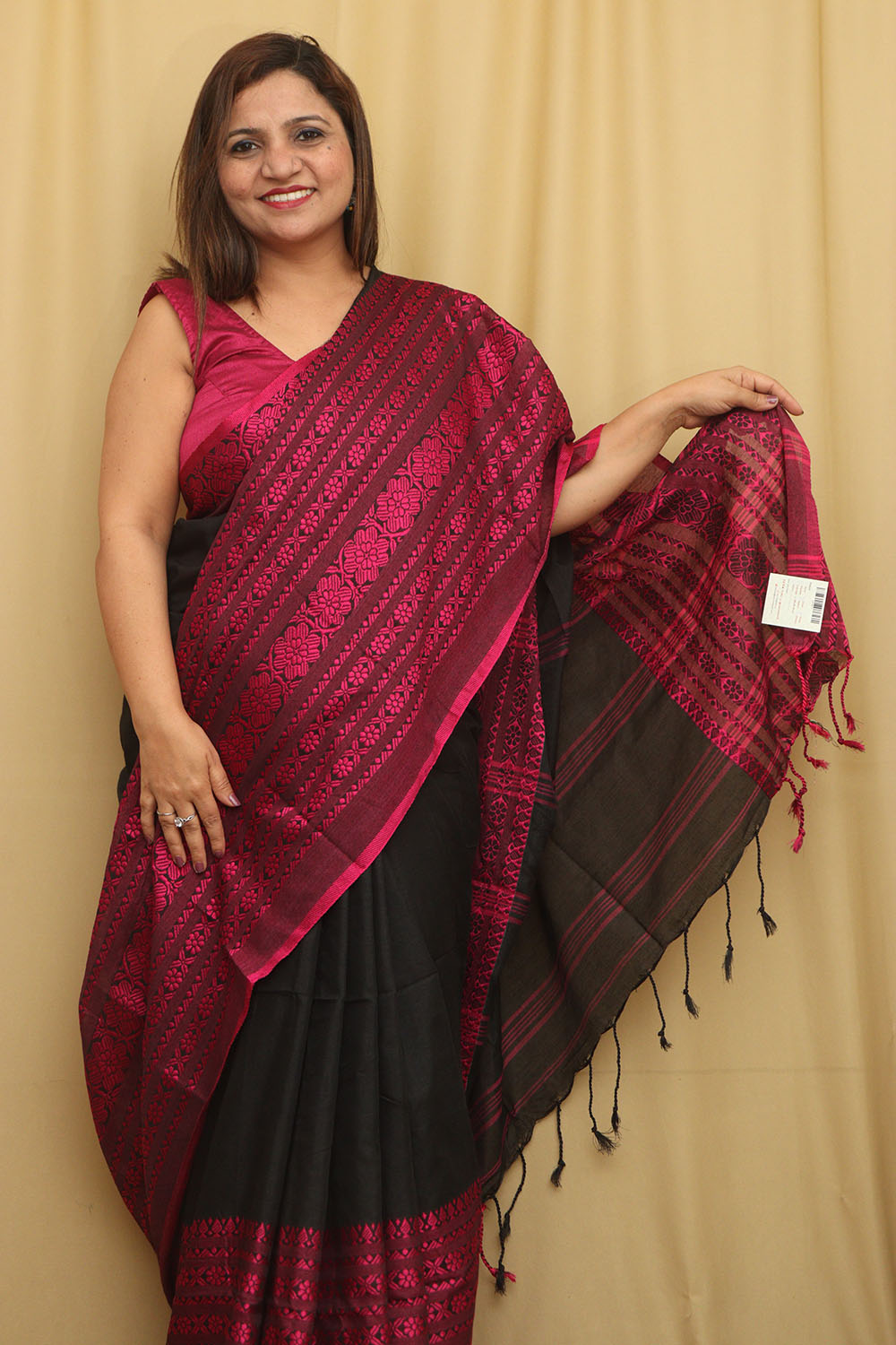 Elegant Black Bengal Cotton Saree - Luxurion World