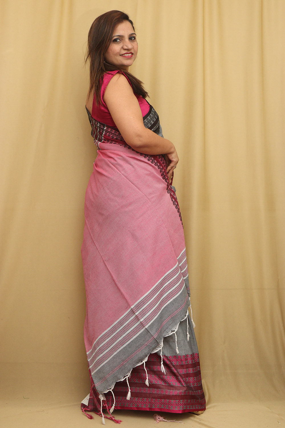 Elegant Grey Bengal Cotton Saree - Luxurion World