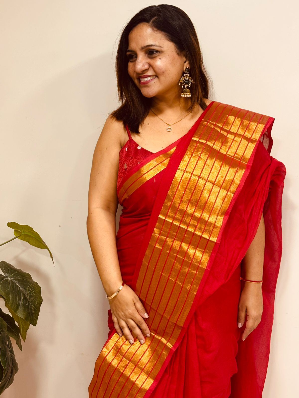 Red Bengal Mul Cotton Saree Everyday Elegant