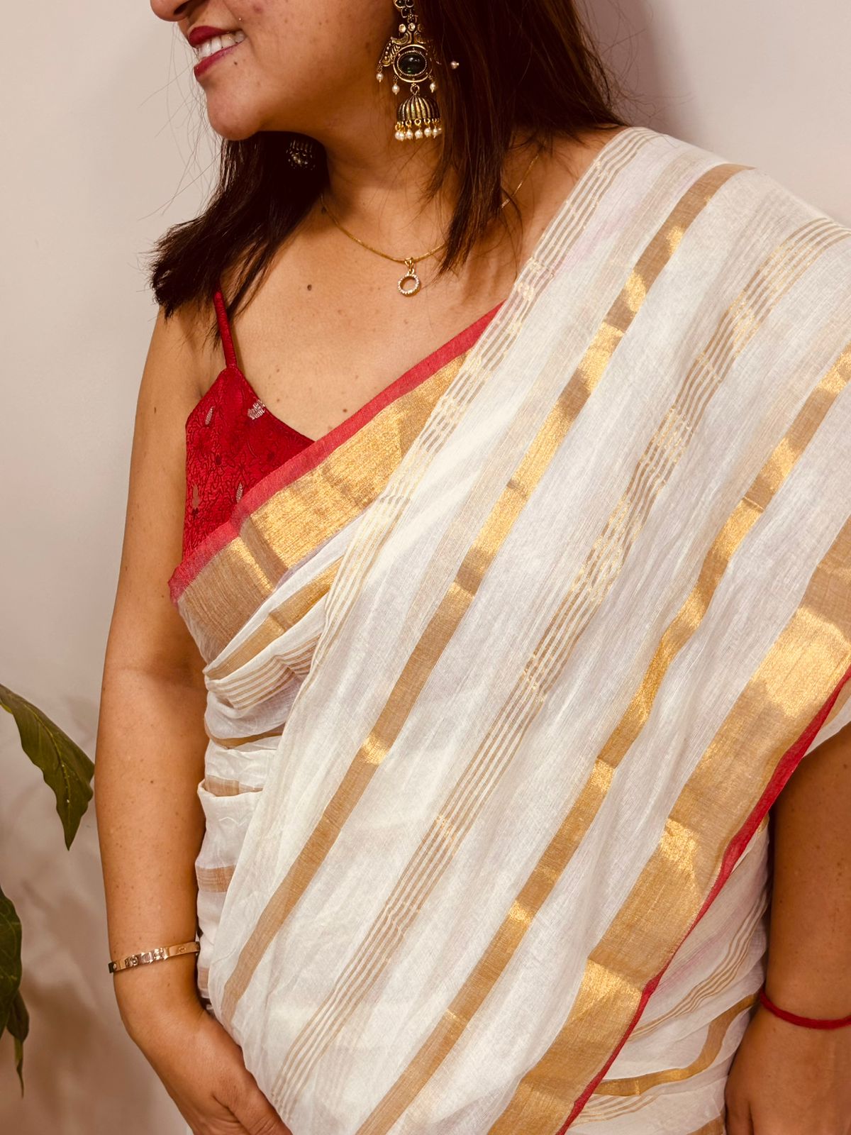 White Bengal Mul Cotton Saree Everyday Elegant