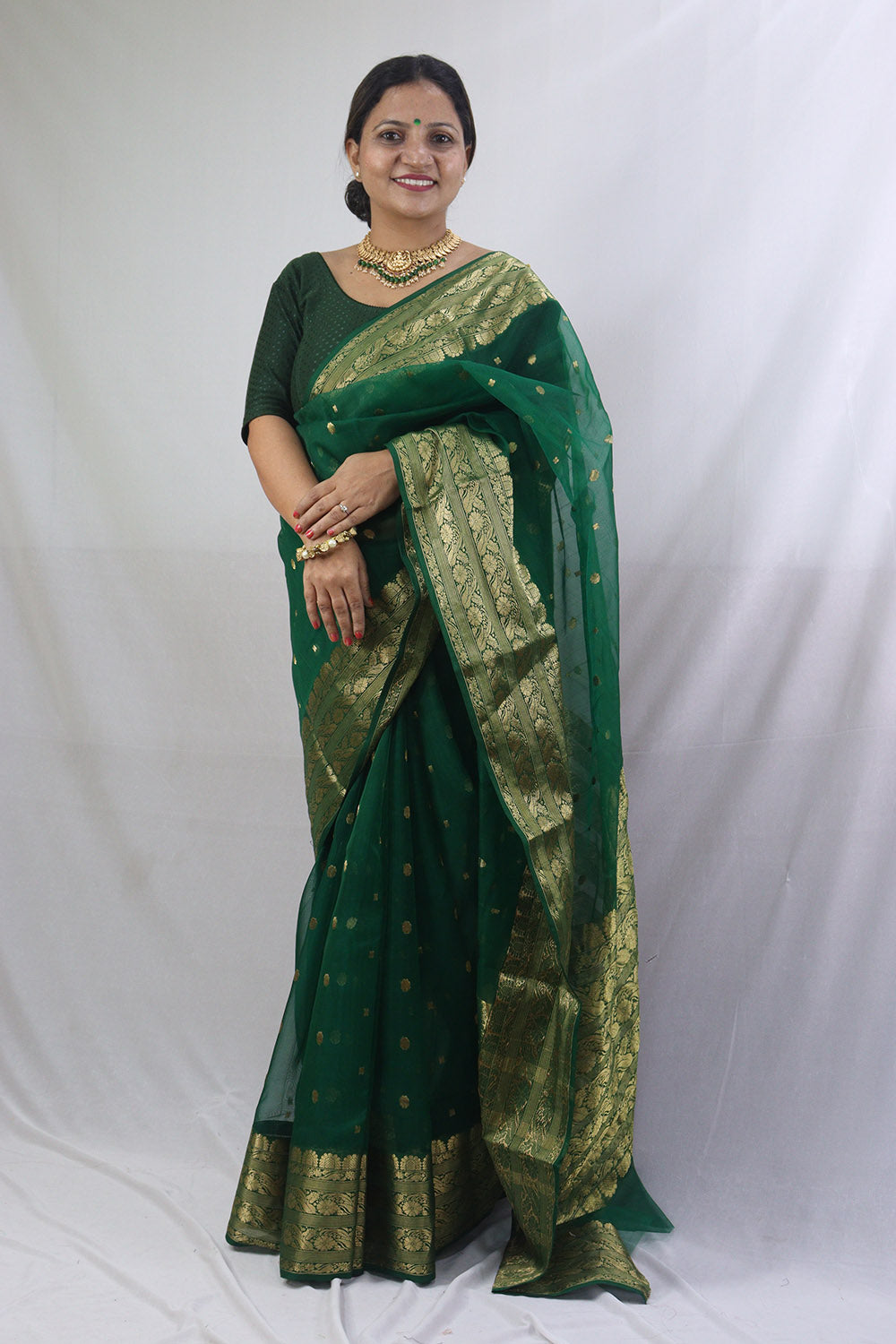 Green Chanderi Handloom Pure Katan Silk Saree - Elegant and Ethereal - Luxurion World
