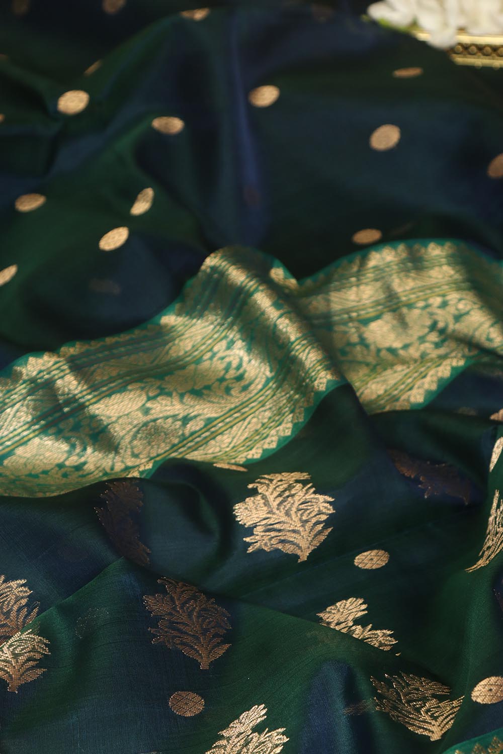 Exquisite Blue Handloom Chanderi Pure Katan Silk Saree - Perfect for Any Occasion - Luxurion World